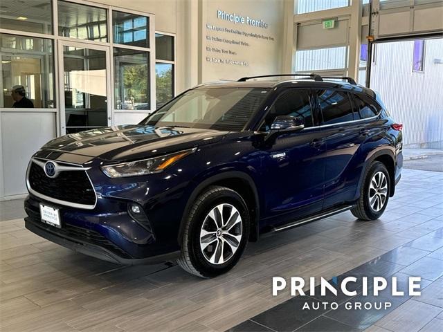 2021 toyota highlander hybrid xle