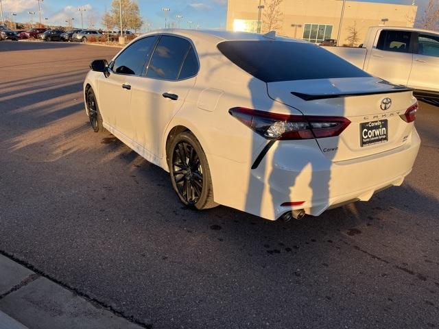 2022 toyota camry xse