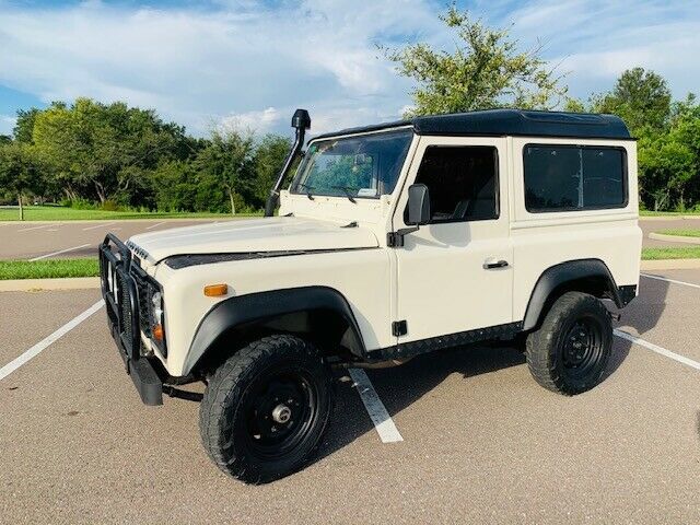 1991 land rover defender 90, 4x4, 5 speeds, diesel