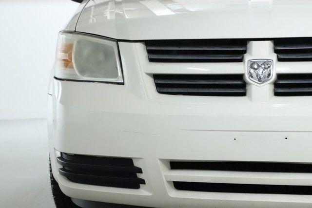 2010 dodge grand caravan se