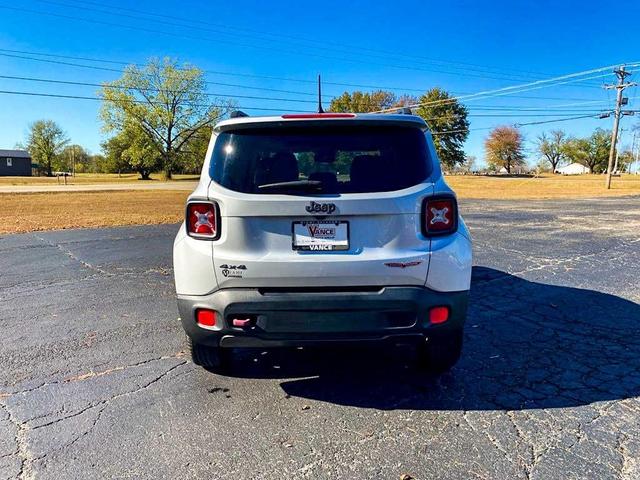 2017 jeep renegade trailhawk