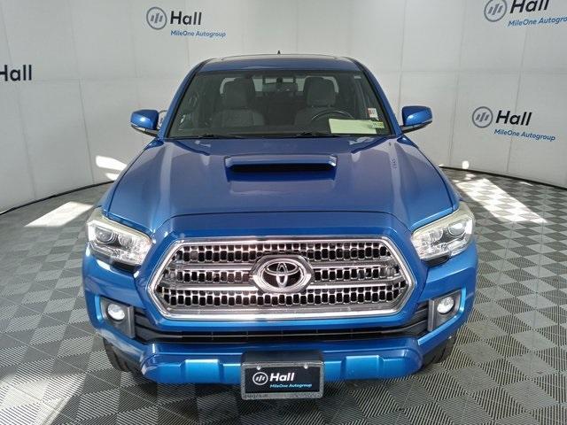 2016 toyota tacoma trd sport