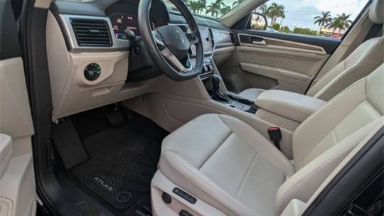 2021 volkswagen atlas v6 sel