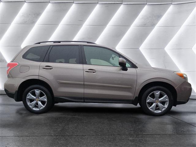 2014 subaru forester 2.5i premium