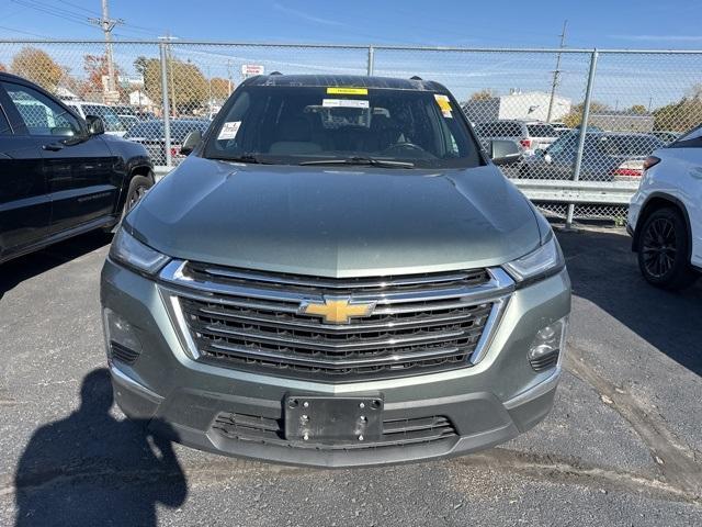 2022 chevrolet traverse lt cloth