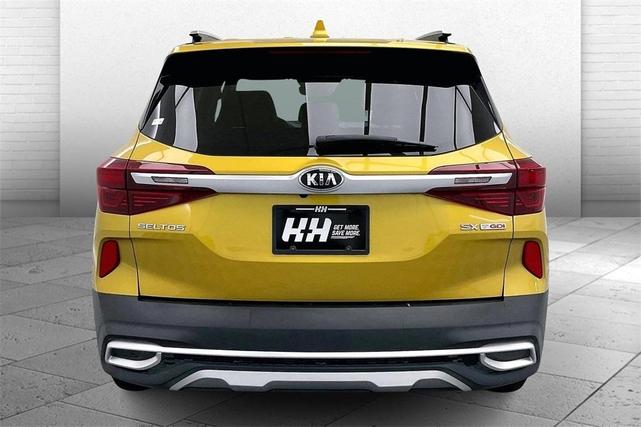 2021 kia seltos sx