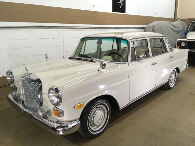 1968 mercedes 200, all original with plenty invested. looks great.runs & drives