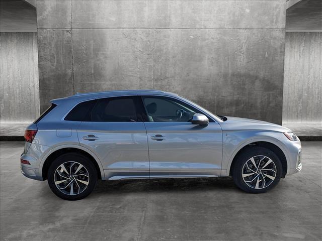 2022 audi q5 45 s line premium