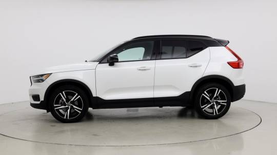 2021 Volvo XC40