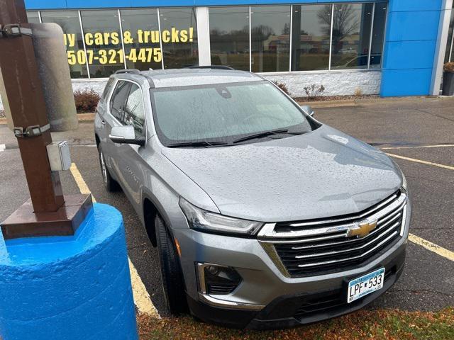 2023 chevrolet traverse lt cloth