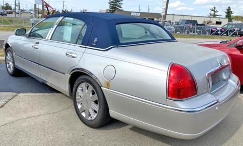 2003 lincoln towncar cartier for sale in indiana
