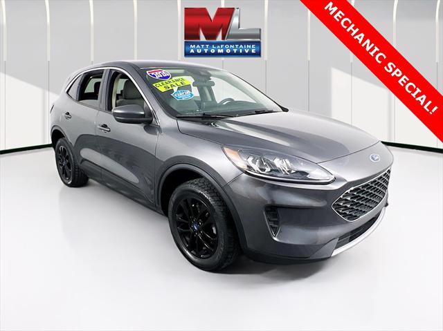 2020 ford escape se