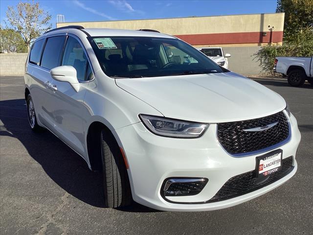 2022 chrysler pacifica touring l