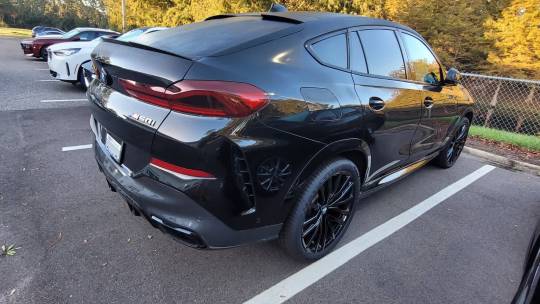 2022 BMW X6
