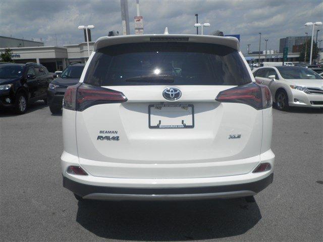 used 2017 toyota rav4 fwd xle nashville, tn 37203 for sale in nashville, tennessee