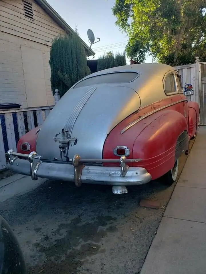 1942 pontiac streamliner sedan grey chieftain