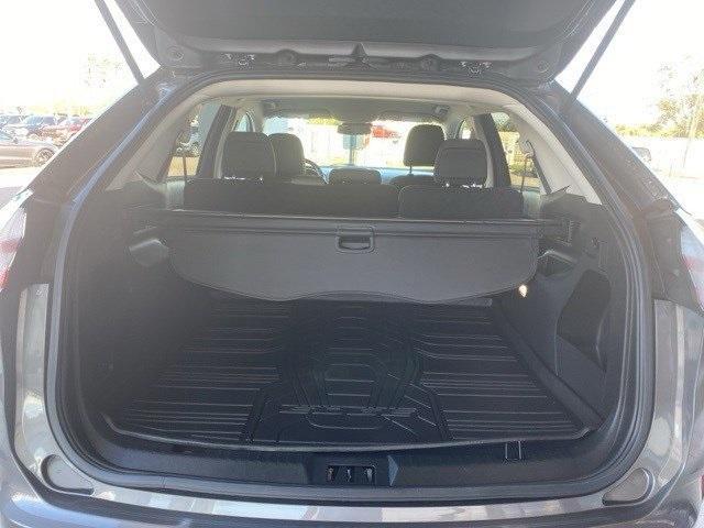2021 ford edge se