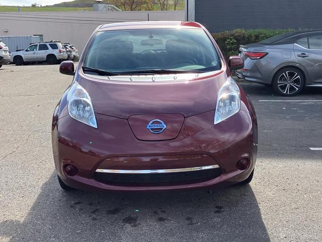 2017 nissan leaf sv