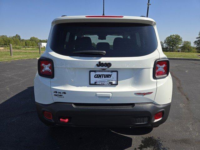 2023 jeep renegade trailhawk
