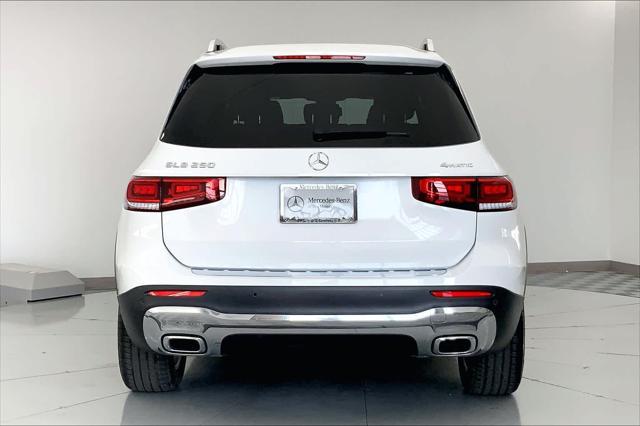 2022 mercedes-benz glb 250 4matic