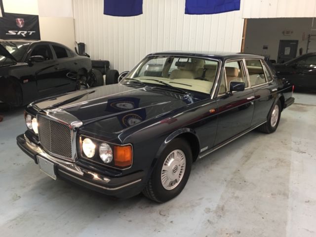 1989 bentley eight , 49k original miles , (clean title read add)