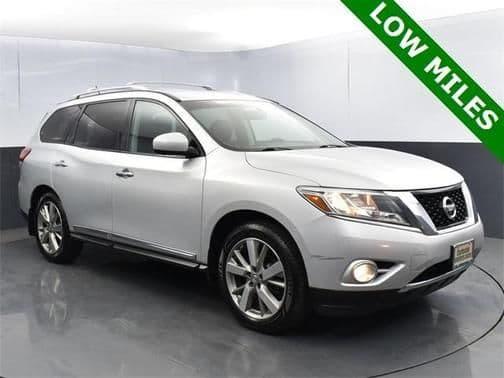 2013 nissan pathfinder platinum in tacoma, washington