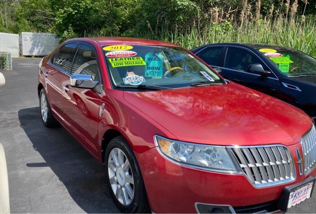 2012 lincoln mkz base