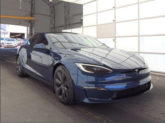 2023 tesla model s base