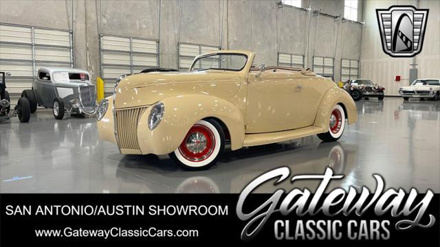 1939 ford deluxe base