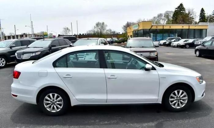 2013 volkswagen jetta in crestwood, illinois