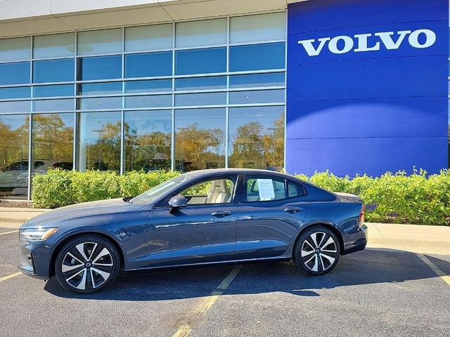 2022 volvo s60 b5 momentum