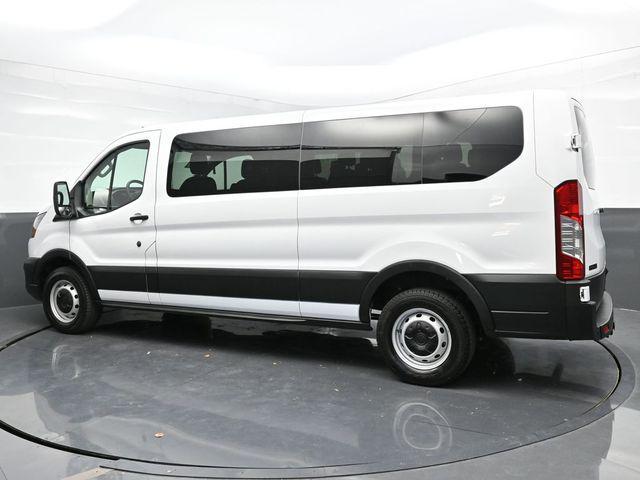 2023 ford transit-350 xl