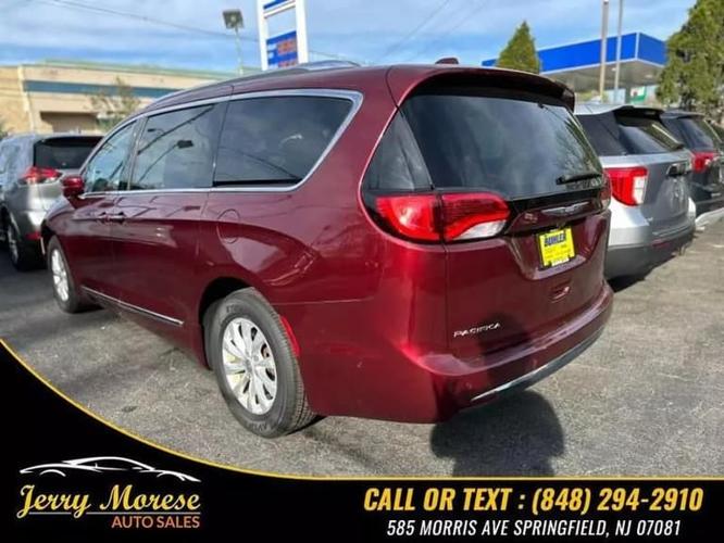 2018 chrysler pacifica touring l front-wheel drive passenger van in springfield, new jersey