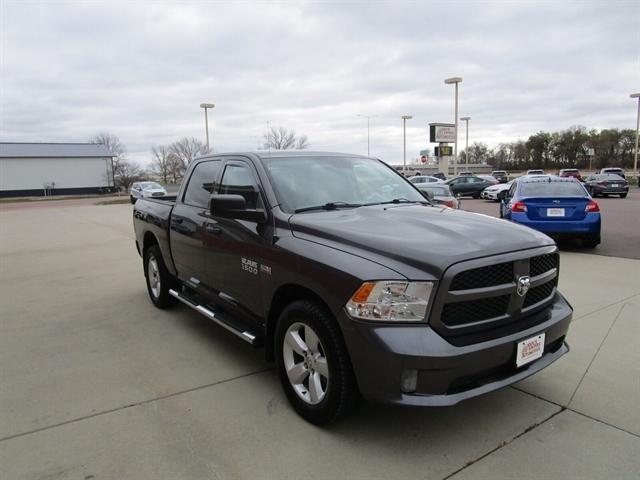 2016 ram 1500 tradesman