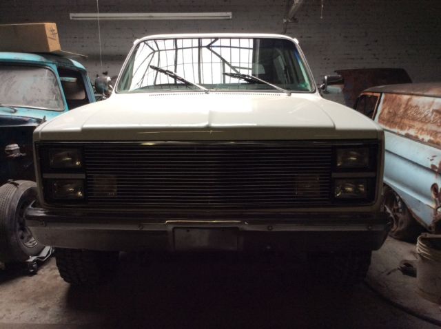 1983 gmc jimmy k5 sierra classic chevy blazer 4x4 4 wheel drive off road