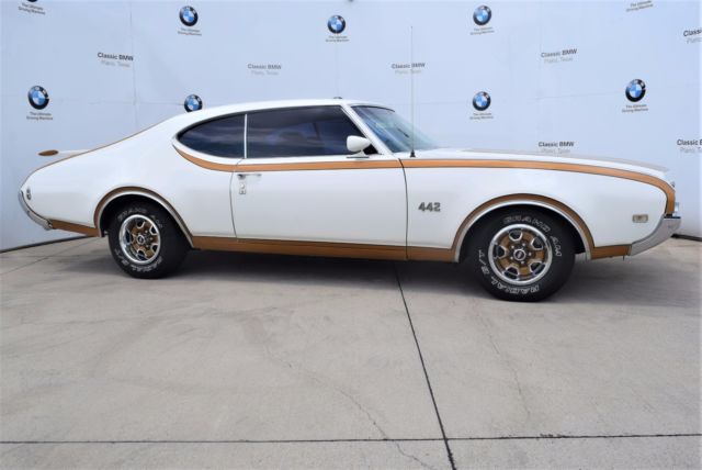1969 oldsmobile 442 2dr coupe hardtop holiday coupe v8 with matching numbers