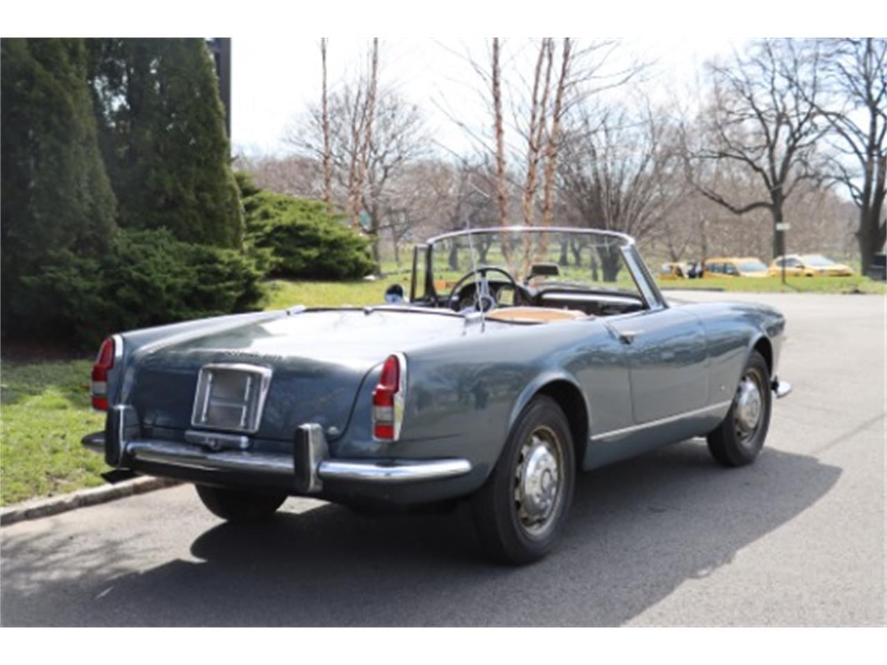 1963 alfa romeo 2600