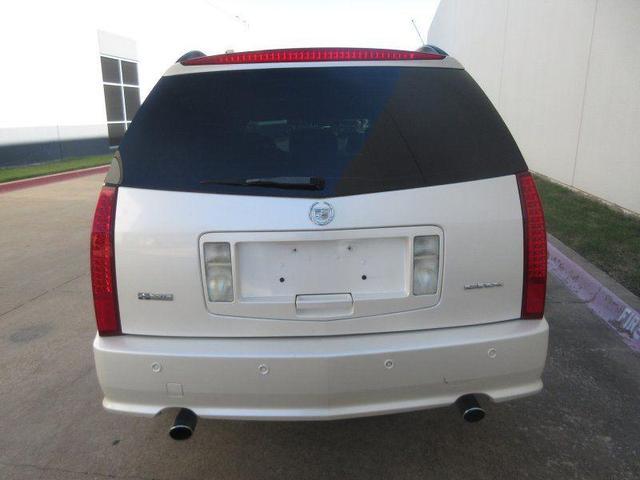 2004 cadillac srx v8