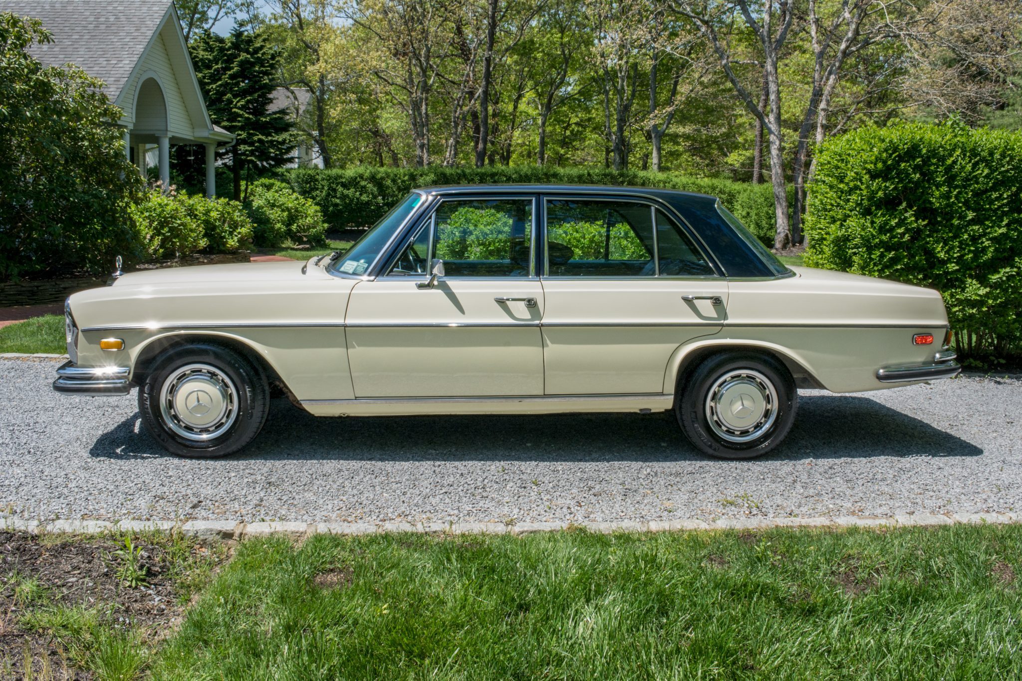 1972 mercedes-benz 280se 4.5