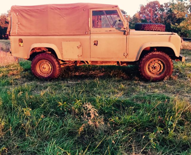 1986 military land rover defender 110 .99 start and no reserve!!!!