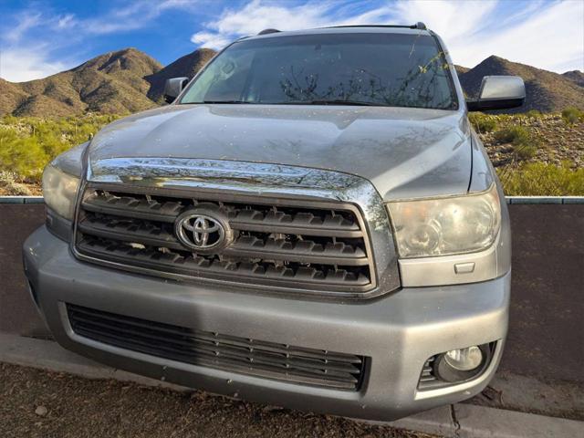 2014 toyota sequoia sr5