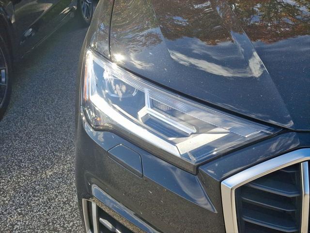 2022 audi q7 55 premium
