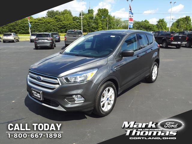 2019 ford escape se