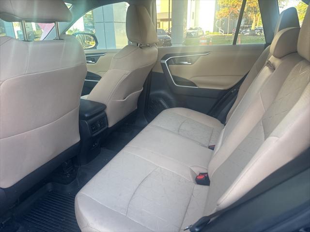 2021 toyota rav4 hybrid xle