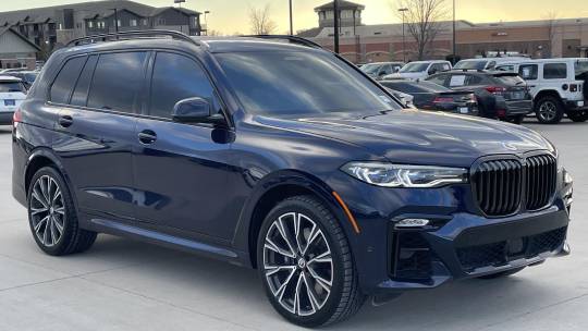 2022 BMW X7