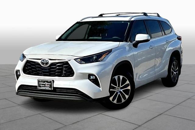 2023 toyota highlander xle