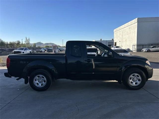2021 nissan frontier s