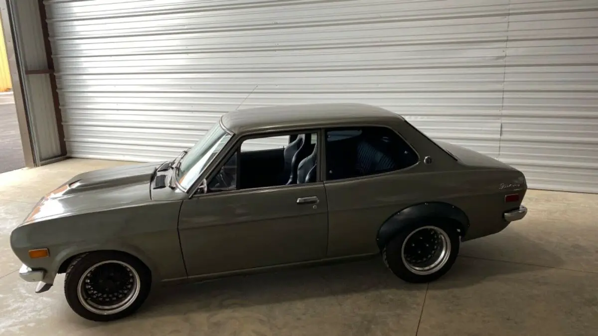 datsun 1200 sedan not sunny 240z 510 rare