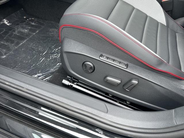 2024 volkswagen golf gti 2.0t se dsg