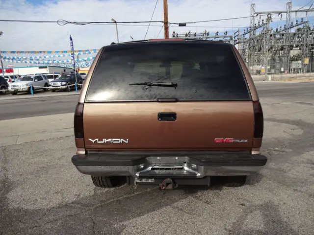 1994 gmc yukon 2 door very rare very clean 4x4 no accidents no reserve 5.7l v8
